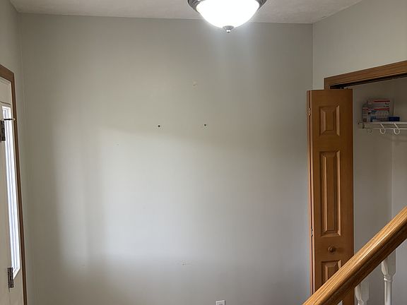 3rd image of 842 Quadrilla St