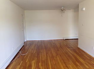 150 Harrison Ave APT 2A, Mineola, NY 11501