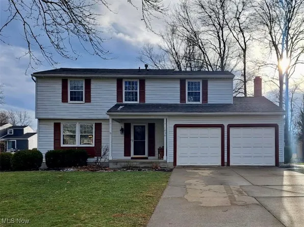 1030 Burntwood Dr, Medina, OH 44256