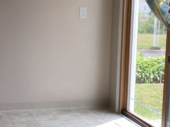 Eat in area in kitchen