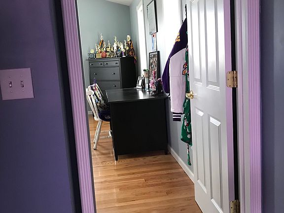 4th image of 198 Pleasant Dr