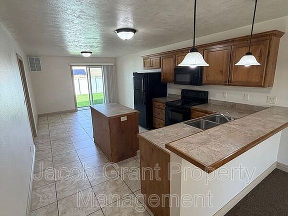 2nd image of 454 E Center St #B15