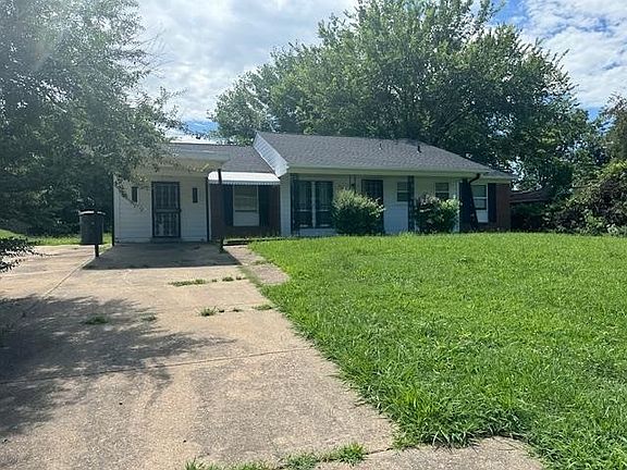 2nd image of 4876 Ortie Dr