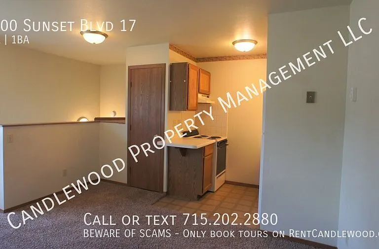 2600 Sunset Blvd #17 — Photo 8