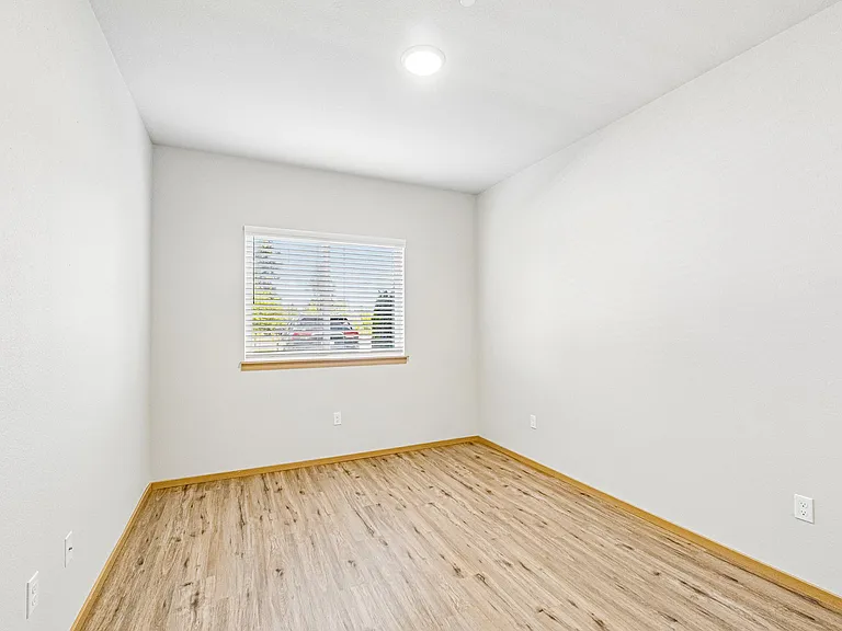 Ridgeline Apartments — Photo 30