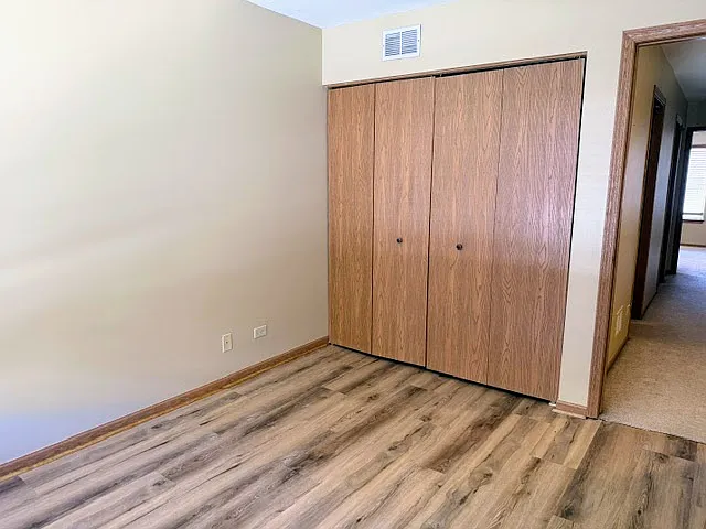 5 Dewalt Ct — Photo 23