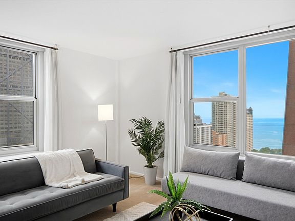 5th image of 777 N Michigan Ave APT 3100