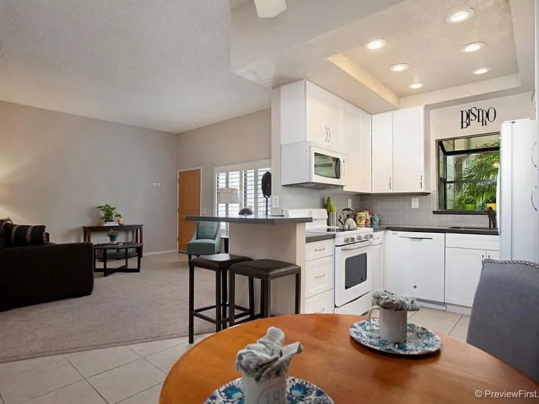 4435 Marlborough Ave #3 — Photo 8