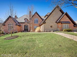 9500 Falling Waters Dr E, Burr Ridge, IL 60527