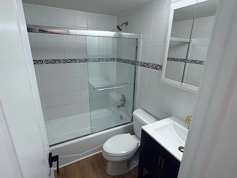 8490 Grand Canal Dr — Photo 8
