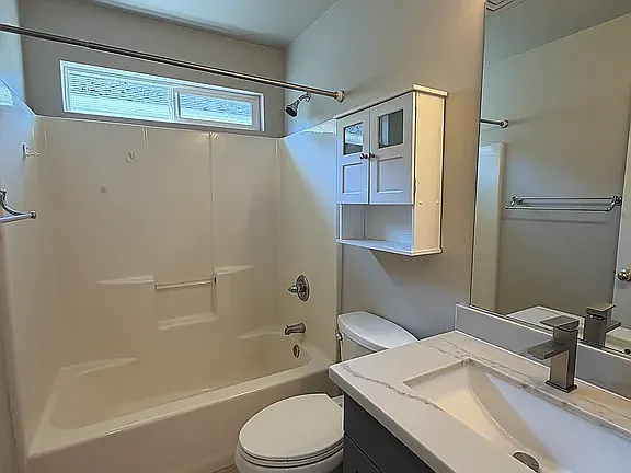 5950 31st Ave SW — Photo 14