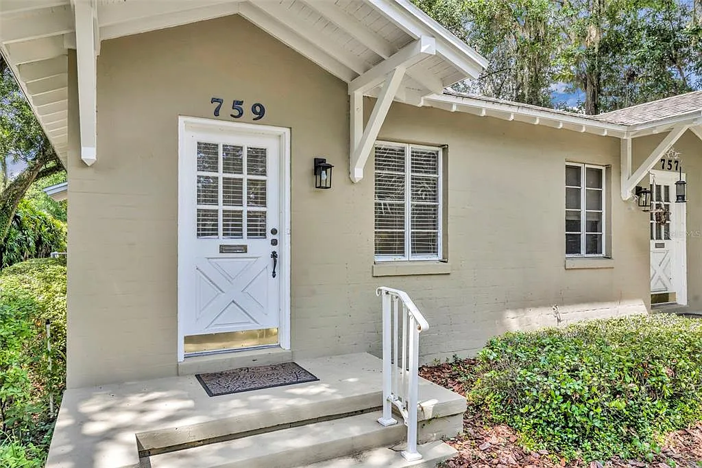 1 bed, 1.0 bath, 705 sqft, $1,800 — Photo 2