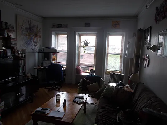 Rented by Farran & Associates | media 22