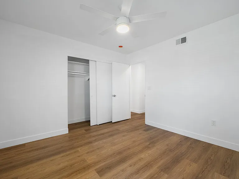 2620 W Aurora St #1 — Photo 6