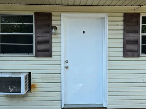 1600 N Lane St APT A, White Hall, AR 71602
