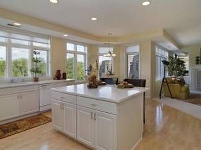 5555 Dewey Hill Rd APT 309, Edina, MN, 55439
