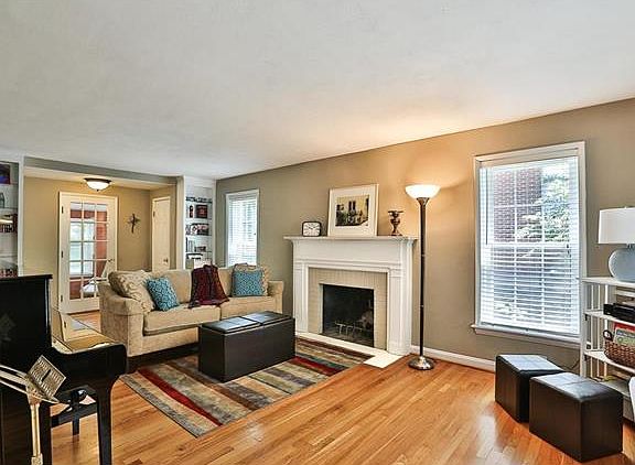 5th image of 28 Millbrook Ln