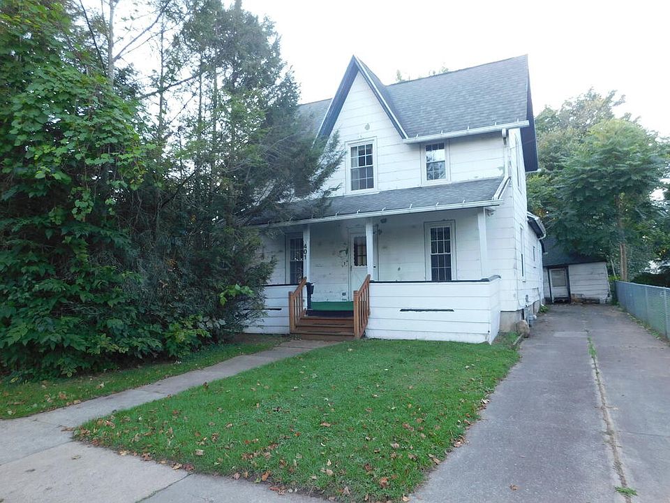 1st image of 401 Wells Ave