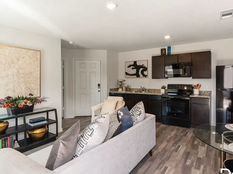 5914 Wilkes Dr — Photo 1