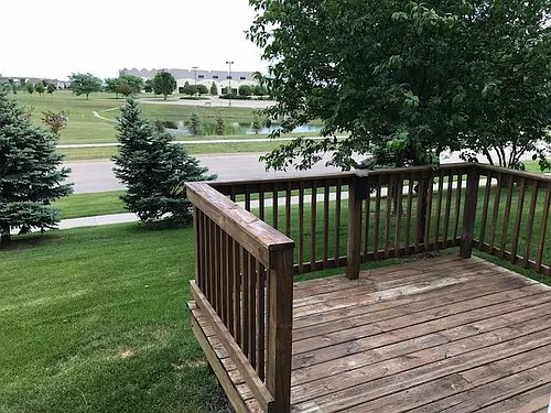 389 NE Satinwood Photo 1