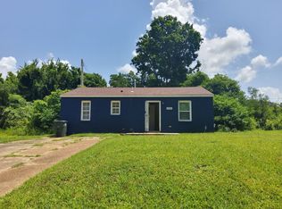 4450 Sunny View Dr, Memphis, TN 38127