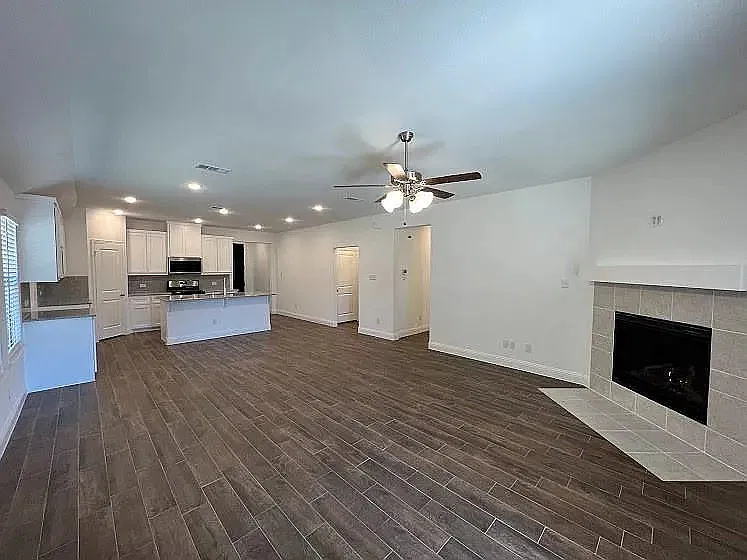 1408 Rendyn Street - 1 — Photo 3