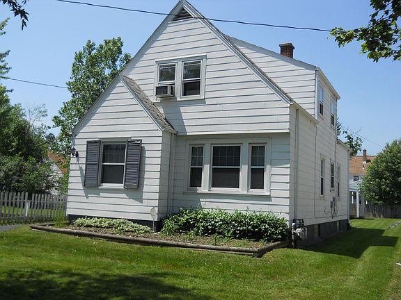 2nd image of 14 Redmond Ave #2