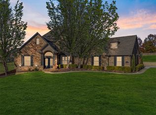 834 Sheffield St, Springdale, AR 72762