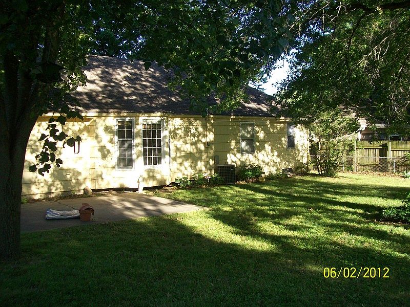 1st image of 8108 Elm Ave