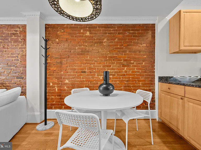 1010 W St NW — Photo 10
