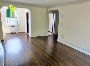 97 Ravine Ave, Yonkers, NY 10701