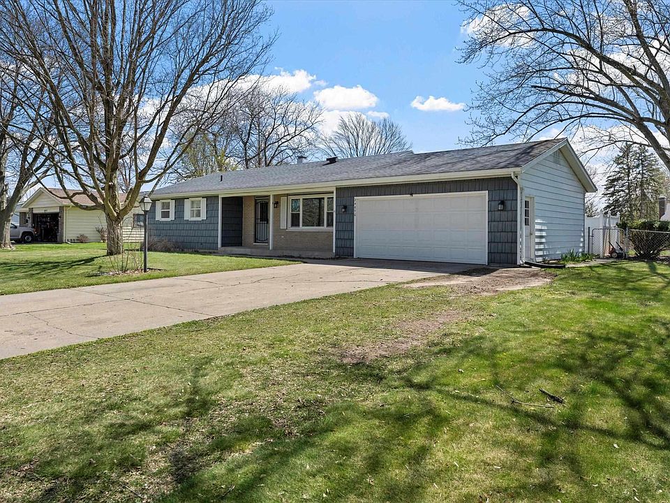 1st image of 24670 Belmar Dr