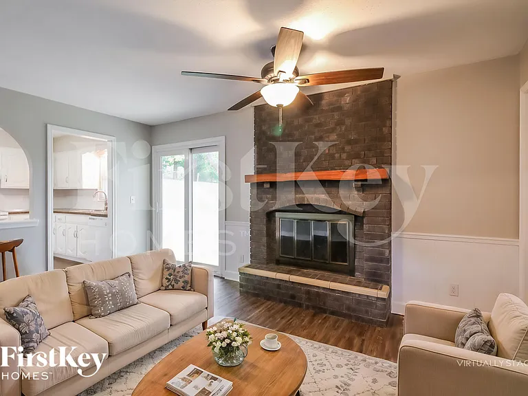 9805 N Cove View Ct — Photo 5