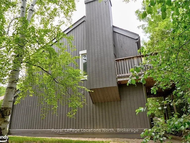 15 Harbour St W #244 — Photo 23