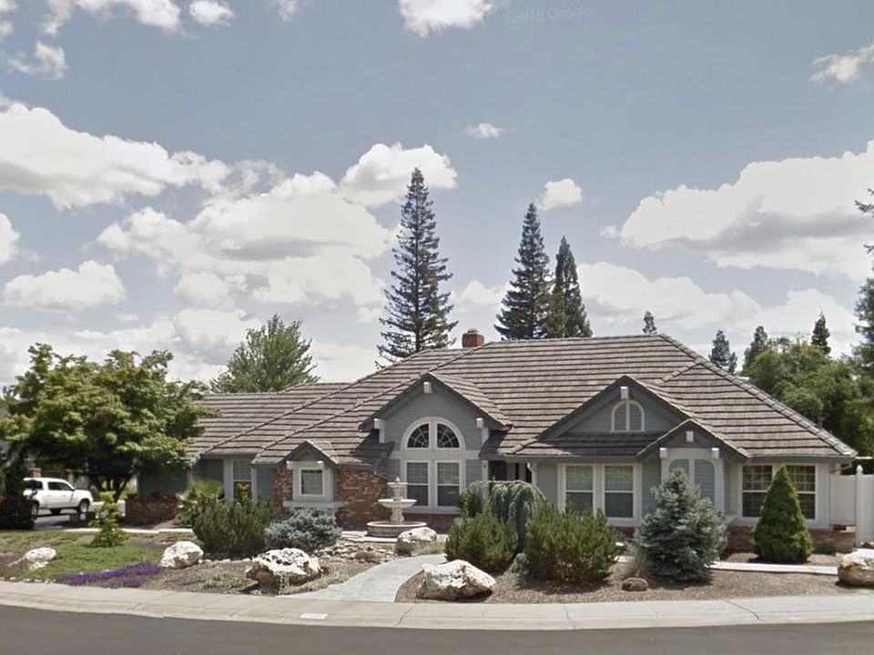 1st image of 301 Westover Ct