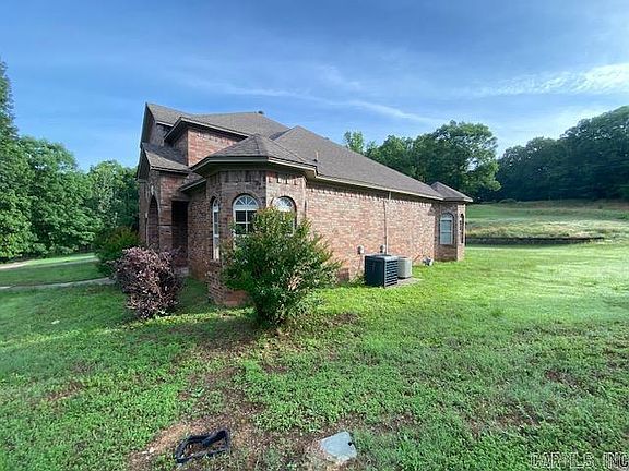 3rd image of 1300 Fern Creek Dr