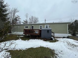 1017 Poplar St, Westville, NS B0K 2A0
