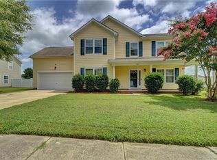 129 Rochdale Ln, Suffolk, VA 23434