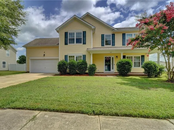 129 Rochdale Ln, Suffolk, VA 23434