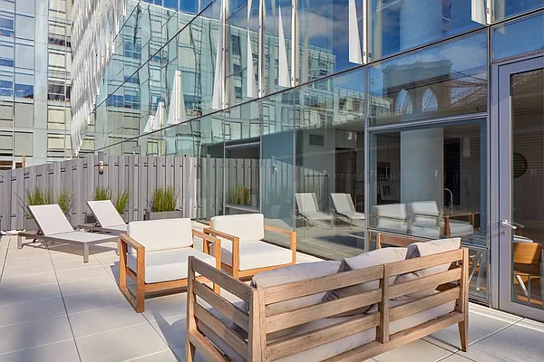 Rented by Two Trees | media 23