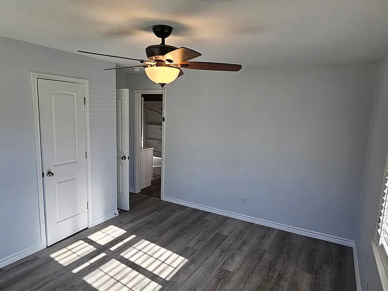 1401 E Sherman Dr — Photo 14
