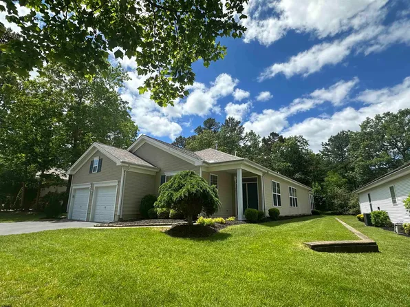 50 Derby Dr, Galloway, NJ 08205