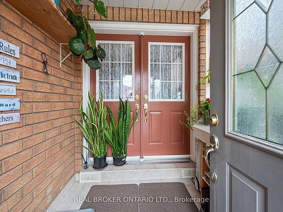 5th image of 204 Tiller Trl