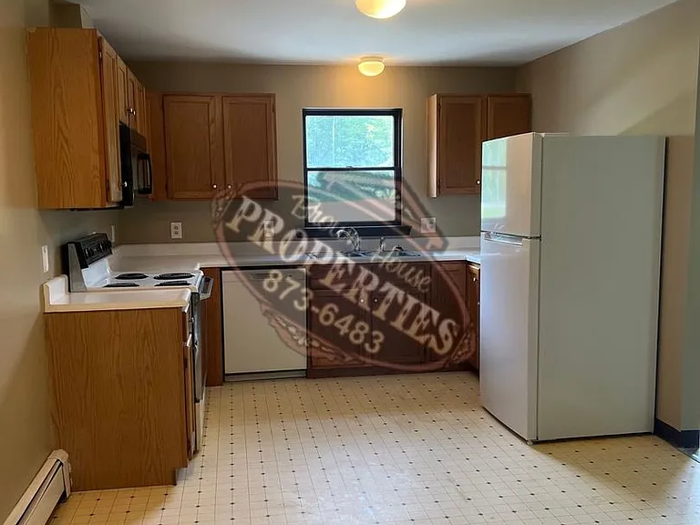 304 Norridgewock Rd — Photo 9