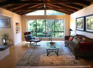 1910 Oak Knoll Dr, Belmont, CA 94002