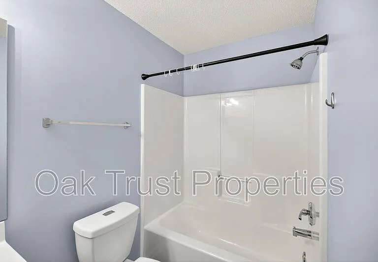 1001 Elm Hall Cir — Photo 14
