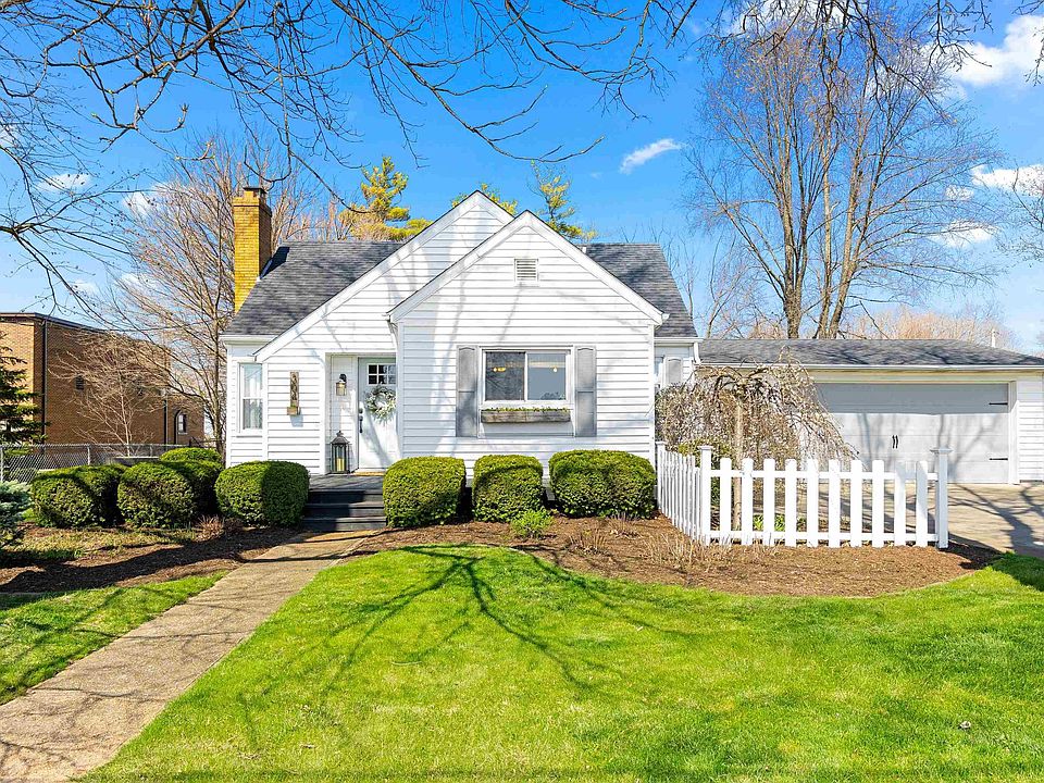 304 W Robinson St, Goodfield, IL 61742 Zillow