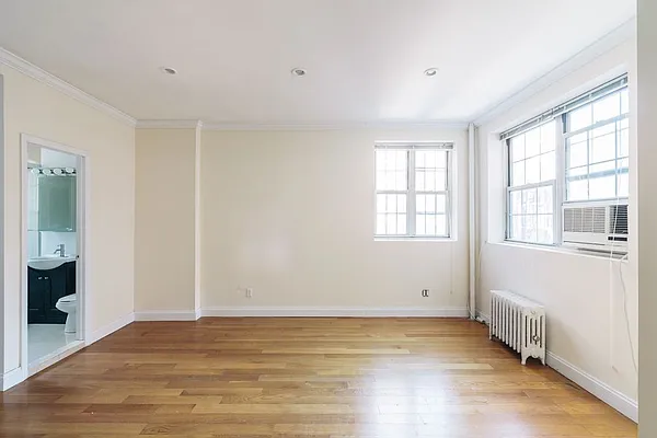 Rented by Sky Management | media 13