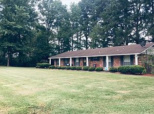 1213 W Clover Ln, Corinth, MS 38834