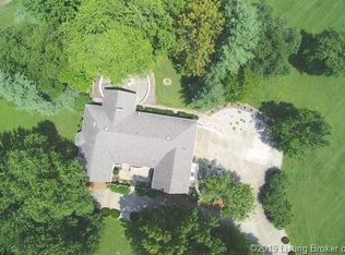 5306 Stone Creek Dr, Charlestown, IN 47111